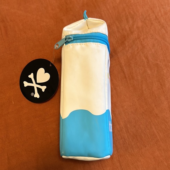 🆕 tokidoki Latte pencil/makeup case🥛 - Picture 4 of 5
